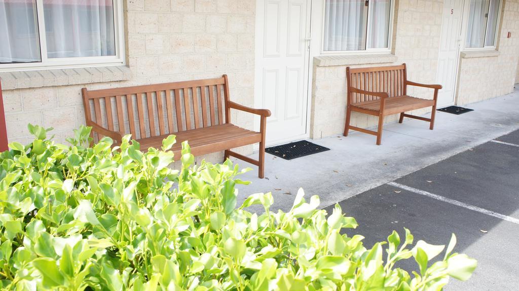 ניו פלימות' Bks Egmont Motor Lodge מראה חיצוני תמונה