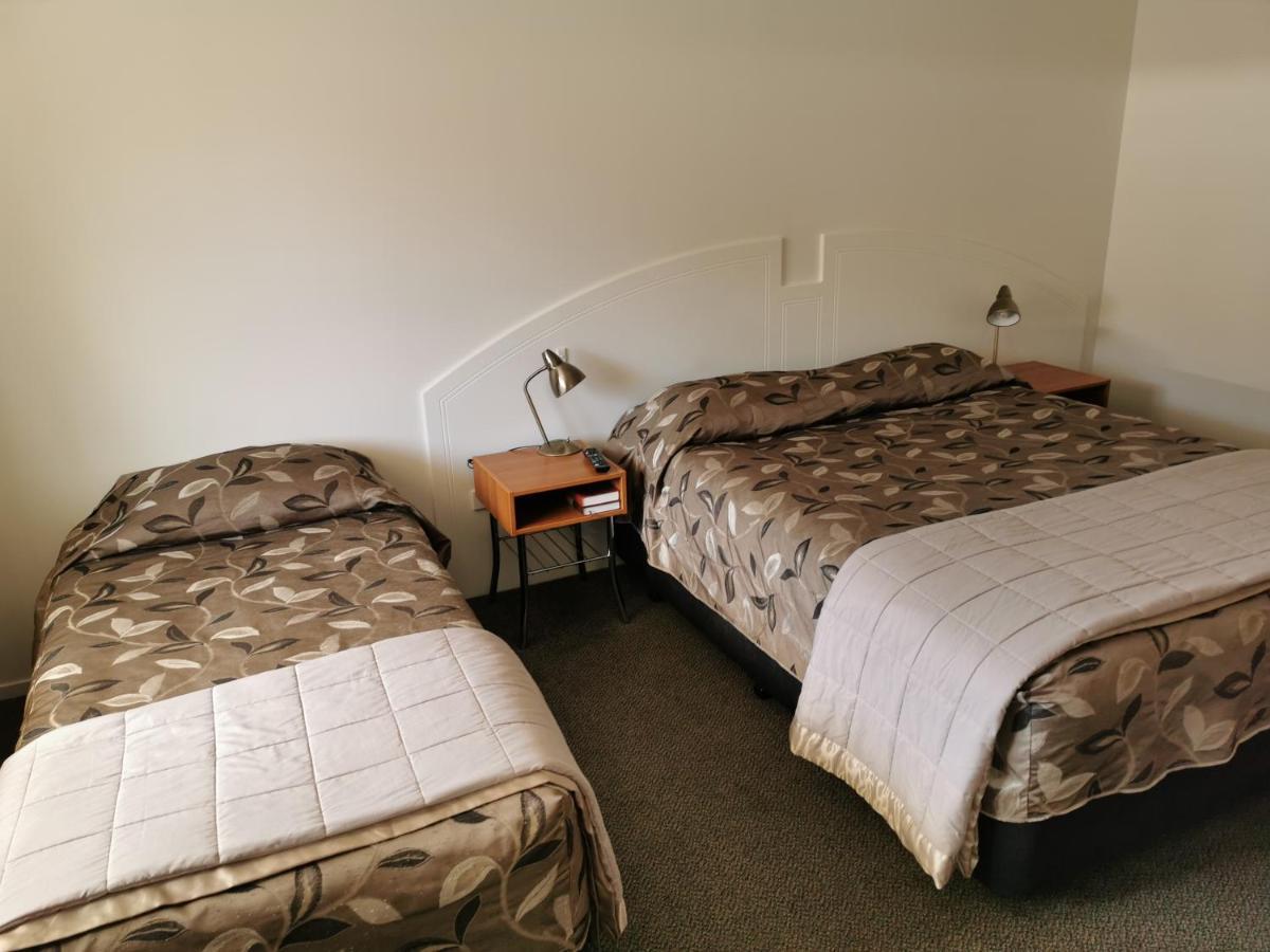 ניו פלימות' Bks Egmont Motor Lodge מראה חיצוני תמונה